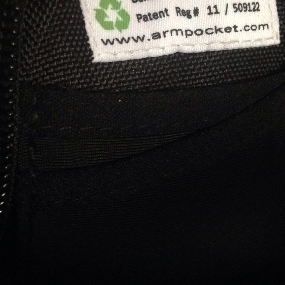 Armpocket - Picture 5 of 7